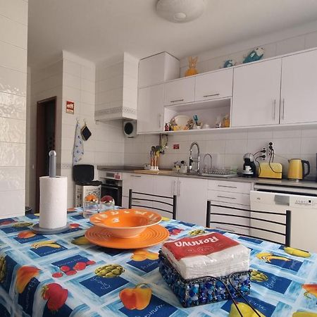 Apartmento Praia Da Dona Ana Lagos Buitenkant foto