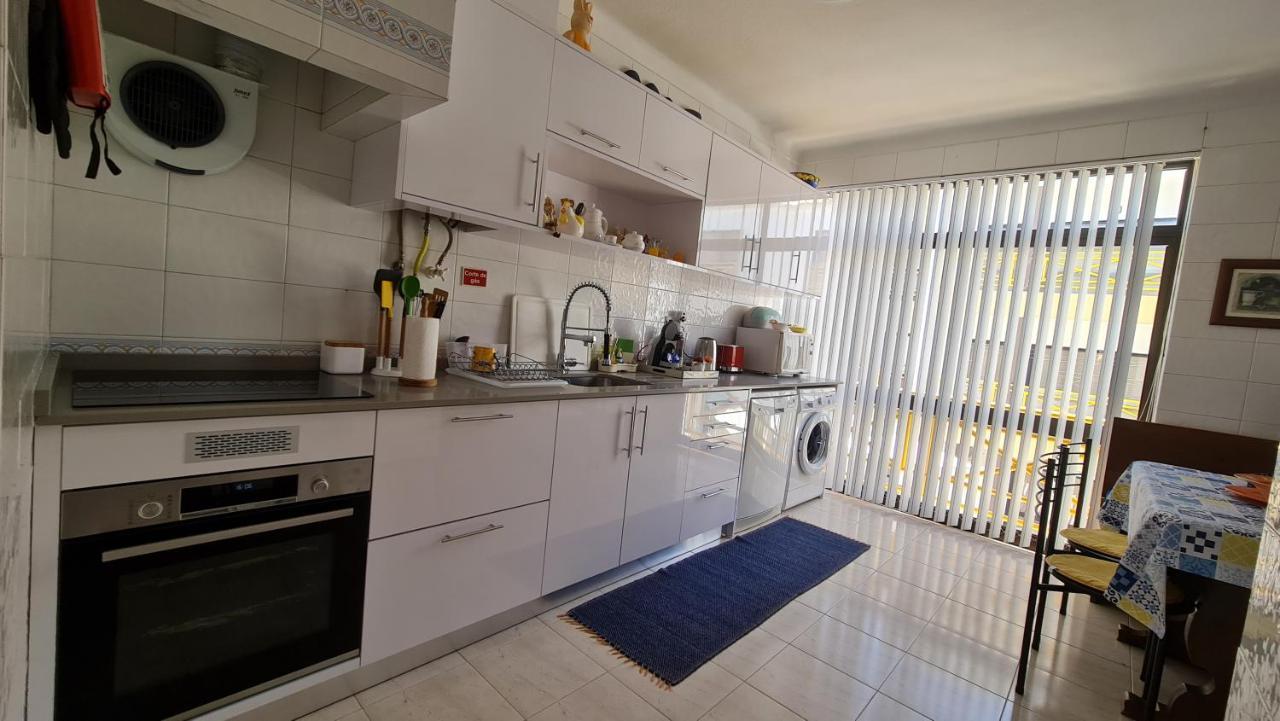 Apartmento Praia Da Dona Ana Lagos Buitenkant foto