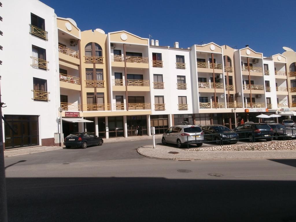 Apartmento Praia Da Dona Ana Lagos Kamer foto