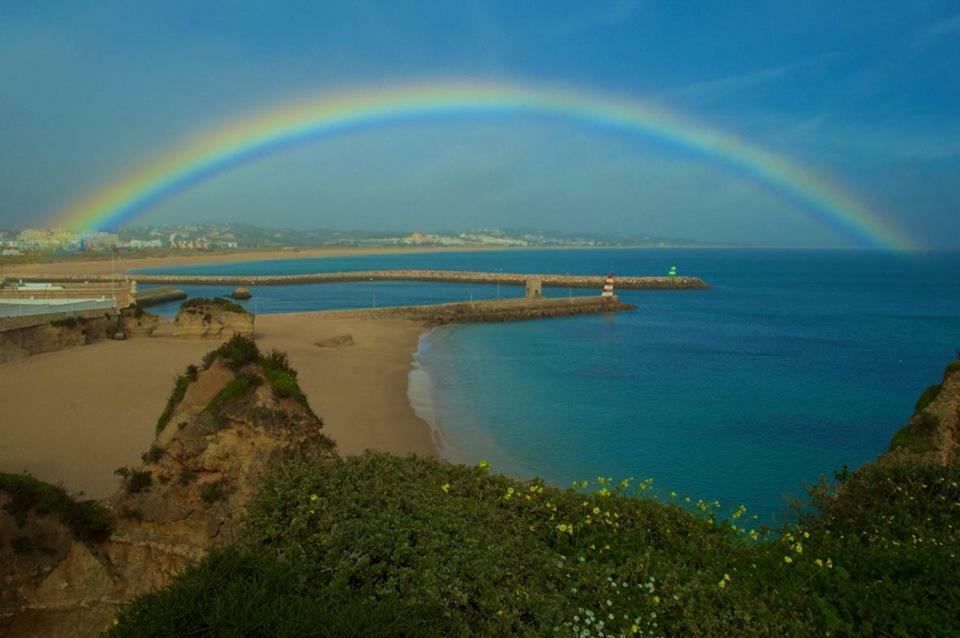 Apartmento Praia Da Dona Ana Lagos Buitenkant foto